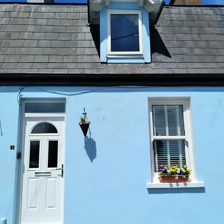 Semesterbostad Sea View Cottage, 2 Bedrooms With Stunning Views *