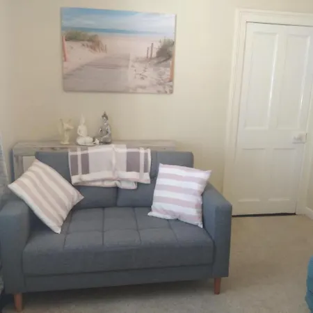 Sea View Cottage, 2 Bedrooms With Stunning Views Semesterbostad